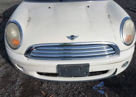 2009 Mini Cooper from USA, damaged, VIN WMWMF33559TW73237
